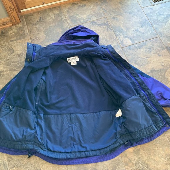 Columbia Winter Coat - Picture 2 of 5